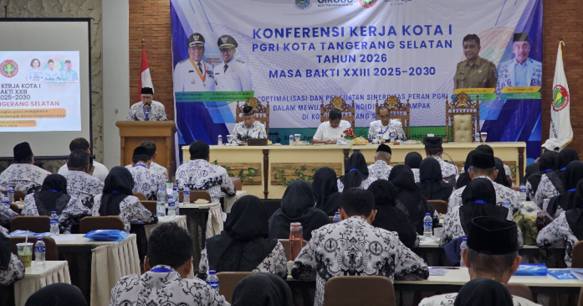 Konferensi Kerja Kota PGRI Tangsel di kawasan Megamendung, Kabupaten Bogor, Jawa Barat.