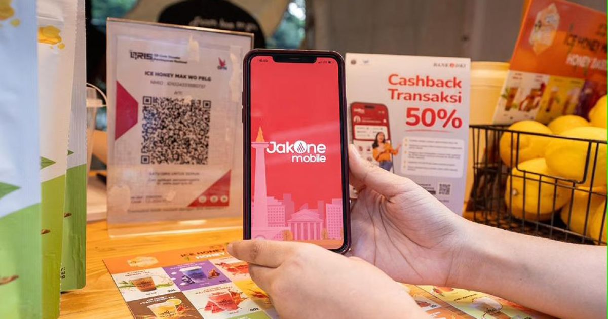 Direktur Utama Bank Jakarta, Agus Haryoto Widodo, menegaskan penguatan keamanan siber menjadi fokus utama dalam transformasi digital perbankan untuk menghadapi ancaman siber yang meningkat. [Foto: ist]
