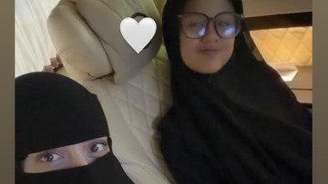 Celine Evangelista mengantarkan Jemima, putri sulungnya mondok di pesantren. (Foto: Instagram Story @celine_evangelista)