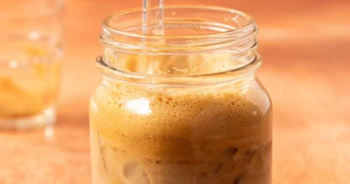 Ilustrasi Iced Shaken Espresso homemade. (Foto: espressomykitchen.com)