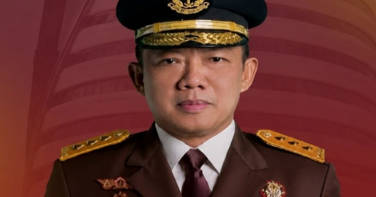 Rekam jejak mentereng Jampidsus Febrie Adriansyah yang kini tengah menjadi sorotan publik. [Foto X/@chaaaww]