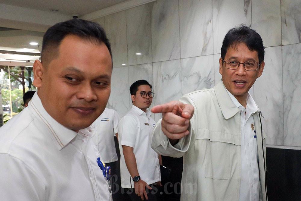 Menkeu Purbaya: Jurus Jitu Pajak Stabil, Pendapatan Negara Menggeliat Lewat Digitalisasi dan Perang Cukai Ilegal