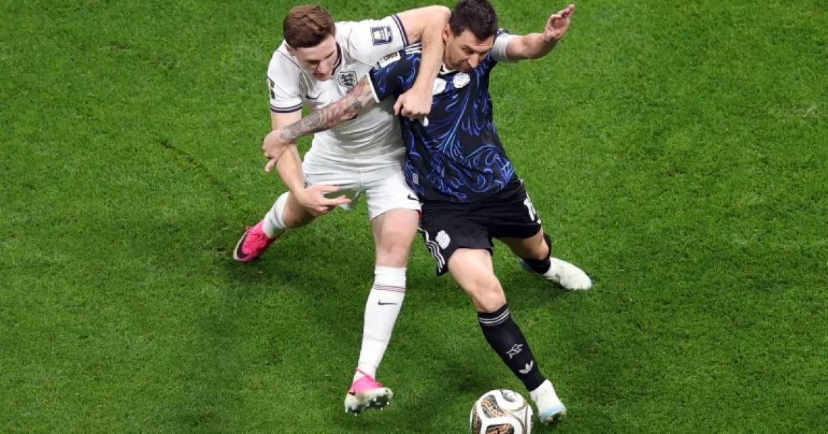 Argentina Pulangkan Inggris via Comeback Dramatis