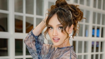 Cinta Laura dalam media sosial miliknya. Foto: Instagram @claurakiehl