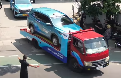Ilustrasi: Armada Taksi Bluebird Makin Canggih dengan Kehadiran Toyota Innova Zenix Hybrid
