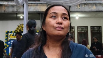 Istri Temon saat ditemui di kediamannya. Foto: Ahsan/detikHOT