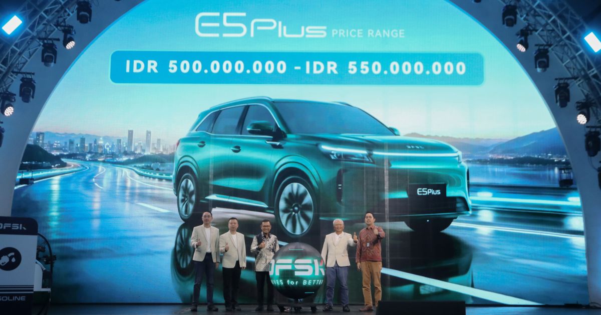 Antusiasme tinggi sambut DFSK E5 Plus, SUV Plug-in Hybrid ini catat 1.100 pre-booking jelang GIIAS 2026, menegaskan komitmen DFSK pada Intelligent Mobility. [Foto: ist]