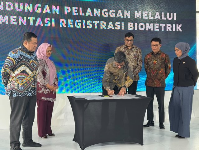 Ilustrasi: Regulator Tuntut Operator Tindak Tegas Pelanggaran Registrasi SIM Biometrik