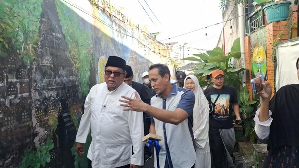Ilustrasi: Inovasi Kampung Jaksel: Dari 'Gotham City' Menjadi Desa Pintar Berkelanjutan