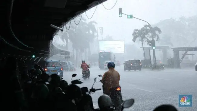 Peringatan BMKG, Hujan Lebat & Angin Kencang di Malam Tahun Baru 2026