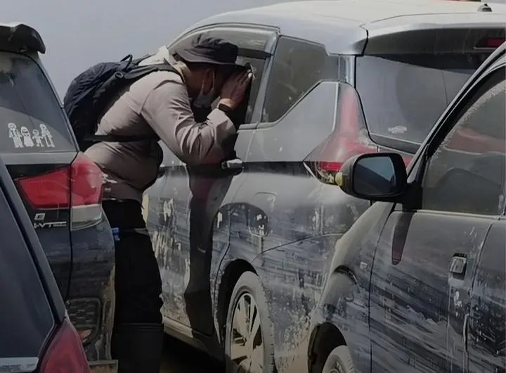 Di Balik Fakta Mengejutkan tentang  Bau Menyengat Diduga Mayat dalam Mobil Korban Banjir Aceh Tamiang