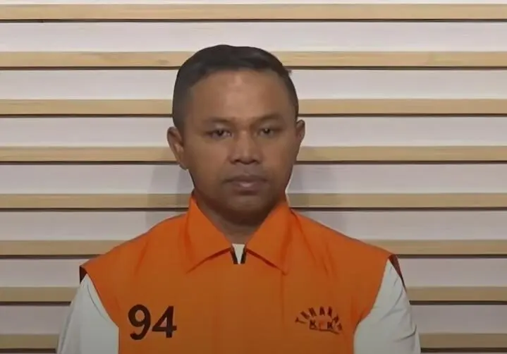 Waduh Terlalu!  Gubernur Riau Terungkap ,Ancam Copot Pejabat PUPR jika Tak Setor Jatah Preman 7 Miliar