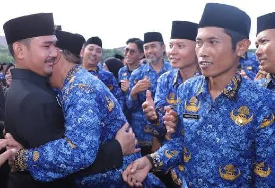 SK PPPK Paruh Waktu 2025 Mulai Diserahkan: Antara Antusiasme dan Tantangan di Lapangan