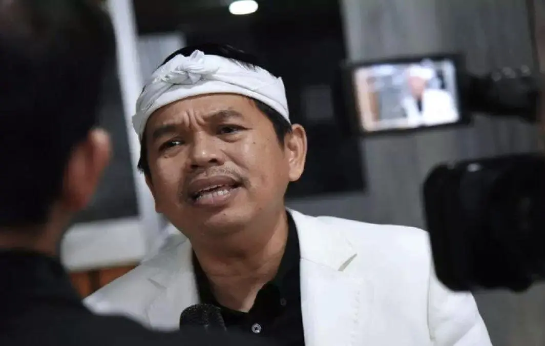 Tantangan Terbuka Dedi Mulyadi ke Purbaya: Buktikan Data Rp4,17 Triliun APBD Jabar yang Disebut Mengendap!