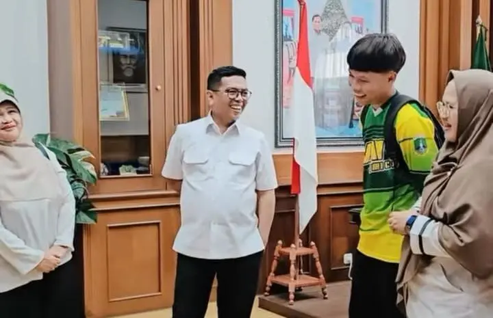 Gubernur Banten Pertemukan Kepala Sekolah dan Siswa Merokok, Begini Ujung Kasusnya