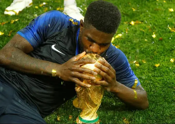 Pesepakbola Prancis dan Pemenang Piala Dunia 2018, Samuel Umtiti Pensiun dari Dunia Sepakbola