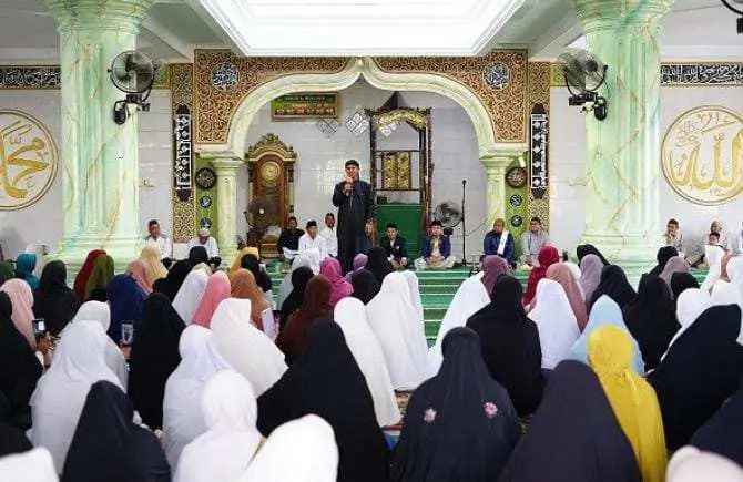 Menjawab Keraguan Soal Apa Hukumnya Pengajian Jelang Berangkat Umroh