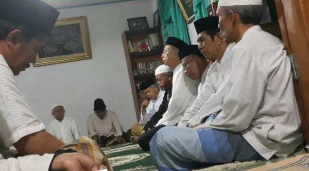 Tausiah Artinya dan Cara Menyampaikannya dengan Baik