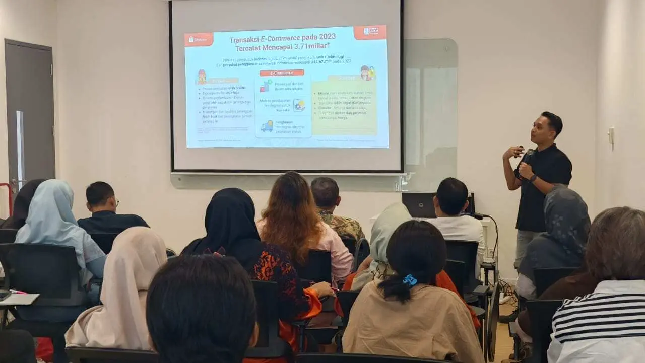 Alumni UPNVY Jabodetabek Dapat Senjata Baru Hadapi Pasar Digital dari Shopee