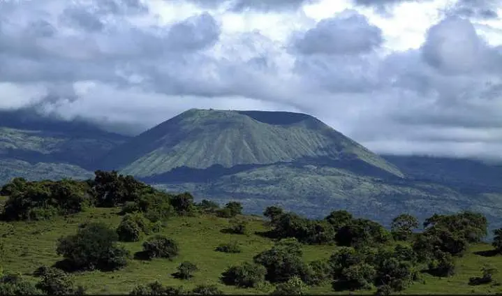 Ide keren! Bakal Dipasangkan Gelang GPS untuk Meminimalisir Para Pendaki Tersesat di Gunung Tambora  NTB