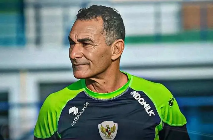 Gerald Vanenburg Tak Keberatan Timnya Diambil Timnas Indonesia Senior, yang Penting Lolos ke Piala Dunia!