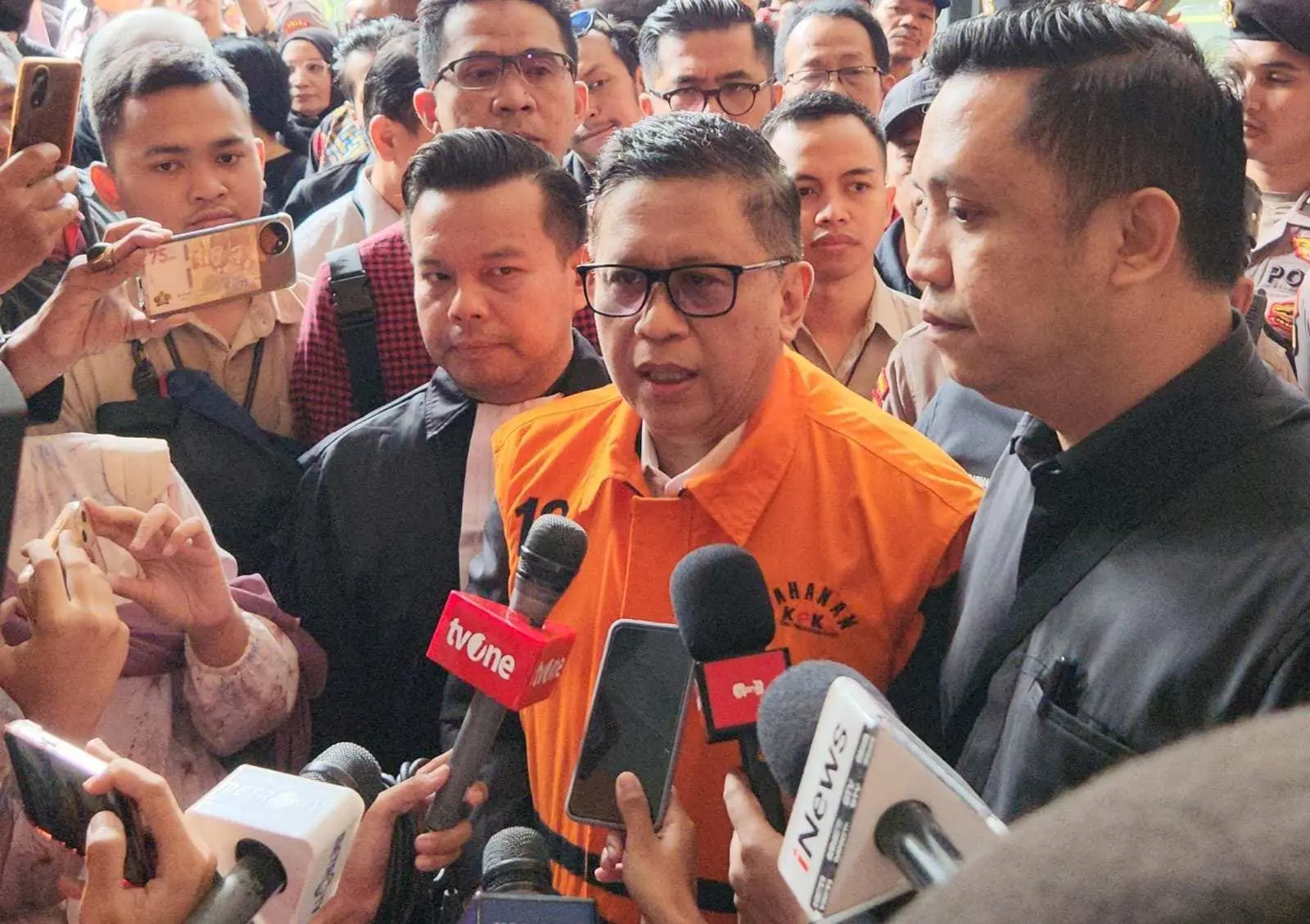 BREAKING NEWS! Sekjen PDIP Hasto Kristiyanto Dituntut 7 Tahun Penjara Kasus Merintangi Penyidikan dan Suap Harun Masiku