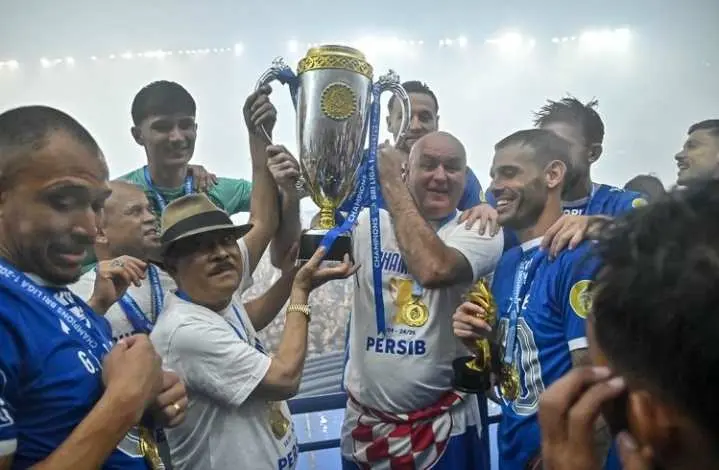 Siap-siap! Setelah Kemenangan Persib Bandung, Ini Daftar 18 Tim Resmi yang akan Berlaga di Liga 1 2025/2026