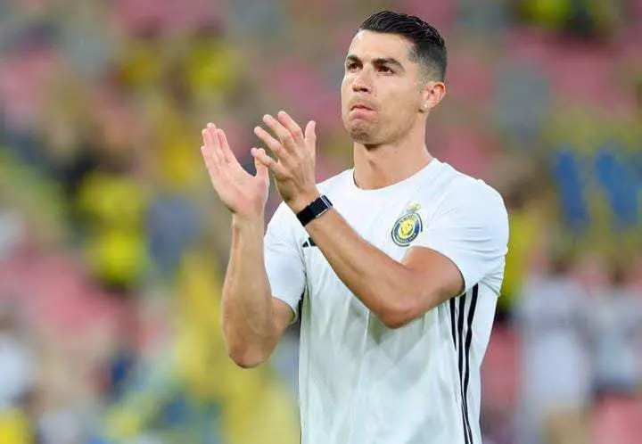 4 Pemain Bintang Real Madrid yang Pernah Dicemooh oleh Penggemarnya Sendiri, Termasuk CR7