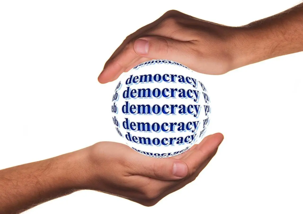 5 Asas-asas Demokrasi Sosial, Nomor 1 Kesejahteraan Rakyat