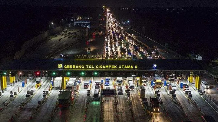 Contraflow Sampai Ganjil Genap Akan Diberlakukan di Tol Cikampek Demi Kelancaran Arus Mudik