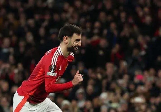 Hattrick Fernandes Bawa MU Hancurkan Sociedad, Spurs Lolos Meluncur ke Perempat Final Liga Eropa