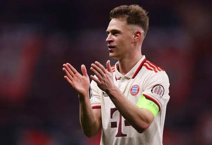 Bayern memperpanjang kontrak gelandang serba bisa Kimmich hingga 2029