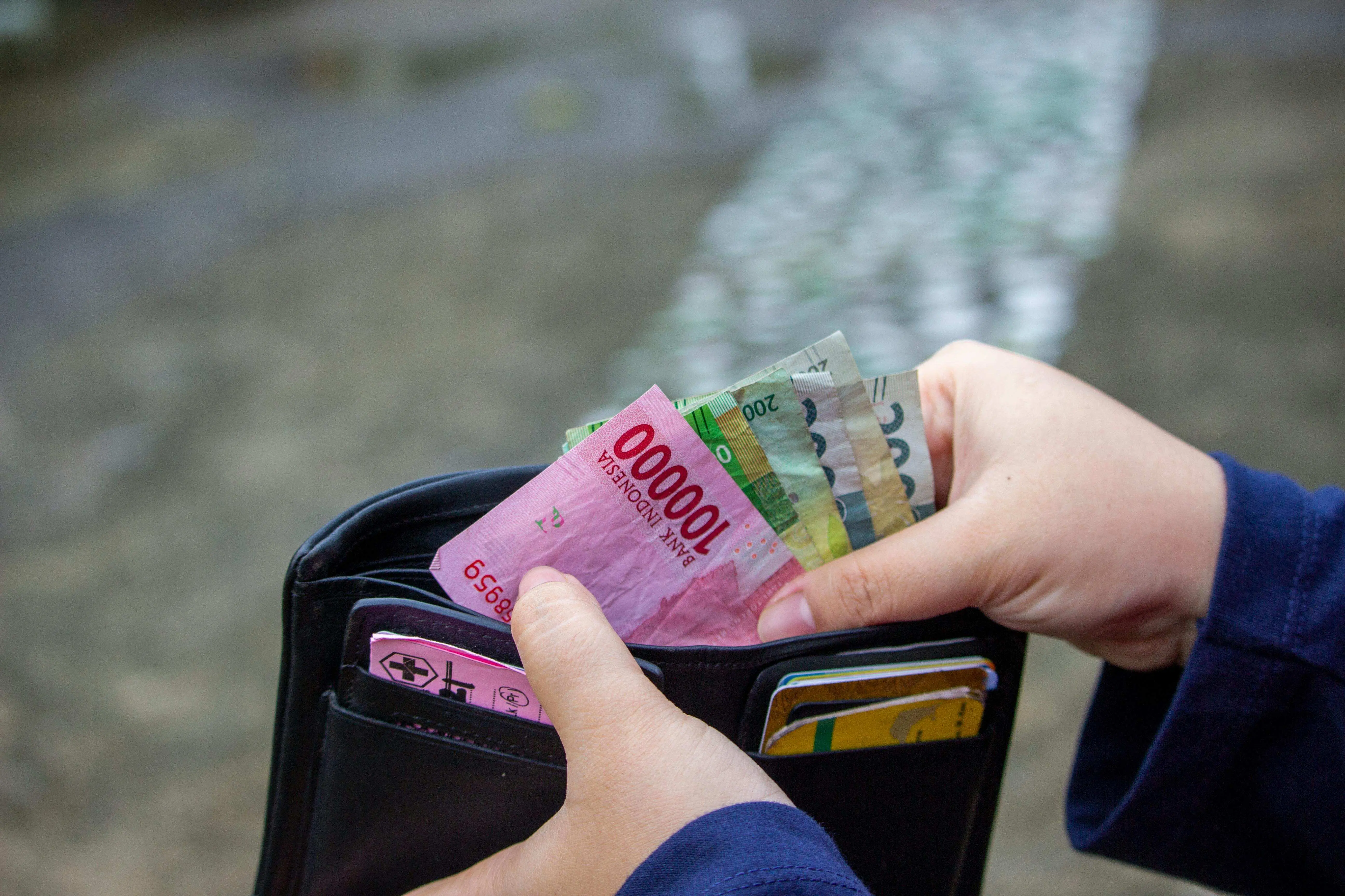 Apa Saja 5 Keutamaan dan Hikmah Zakat? Orang Islam Wajib Tahu