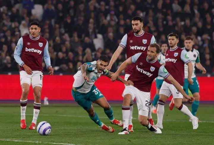 KEREN! Newcastle Naik Peringkat Posisi Ke-6 Usai Guimaraes Menang atas West Ham