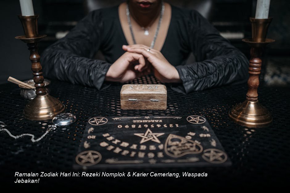 Ramalan Zodiak Hari Ini: Rezeki Nomplok & Karier Cemerlang, Waspada Jebakan!